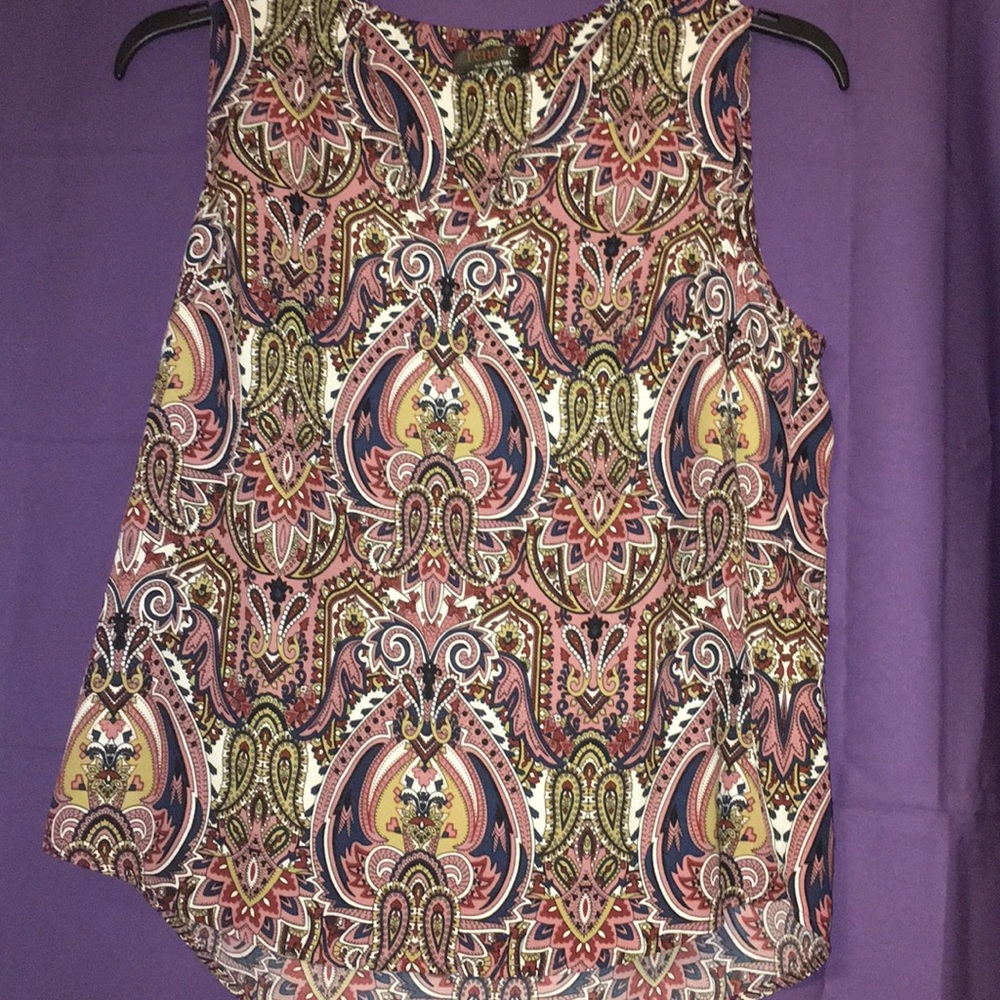 Tank top.
